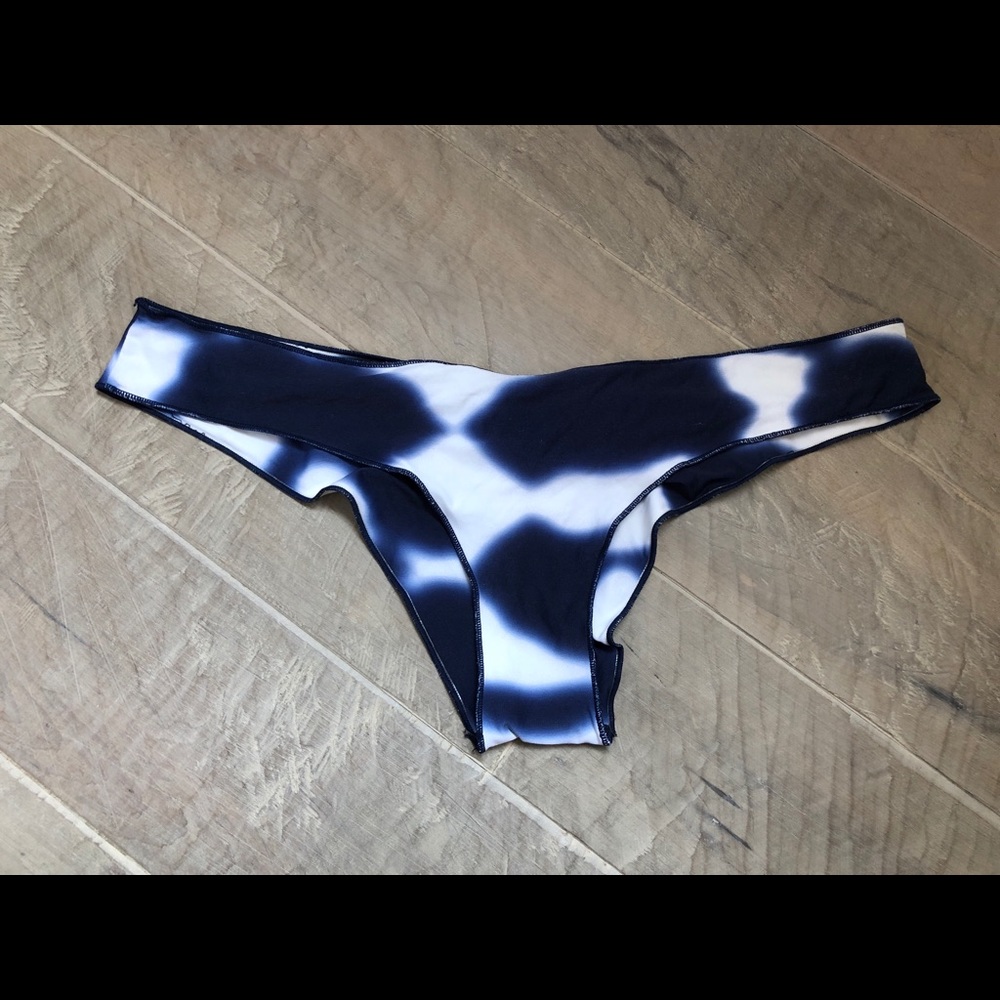 RipCurl bathing suit bottoms